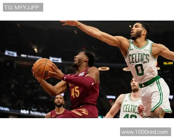 4月10日NBA精彩对决老鹰与骑士全场录像回放及赛后分析 4月10日NBA精彩对决老鹰与骑士全场录像回放及赛后分析